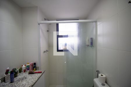 Apartamento à venda com 178m², 4 quartos e 2 vagas Apartamento à venda com 178m², 4 quartos e 2 vagasBanheiro da Suíte 4