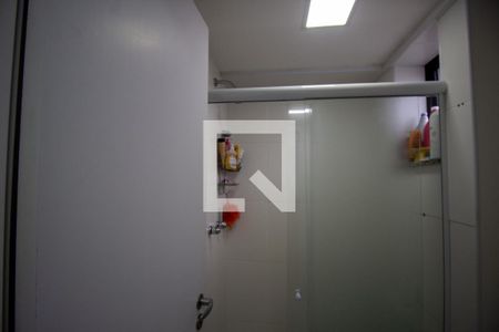 Apartamento à venda com 178m², 4 quartos e 2 vagas Apartamento à venda com 178m², 4 quartos e 2 vagasBanheiro da Suíte 2 e 3