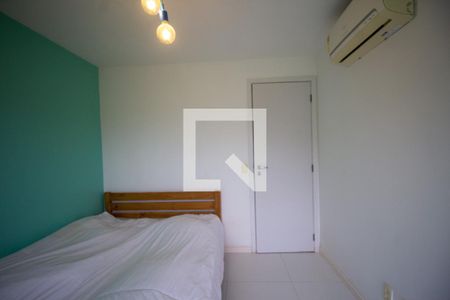 Apartamento à venda com 178m², 4 quartos e 2 vagas Apartamento à venda com 178m², 4 quartos e 2 vagasSuíte 3