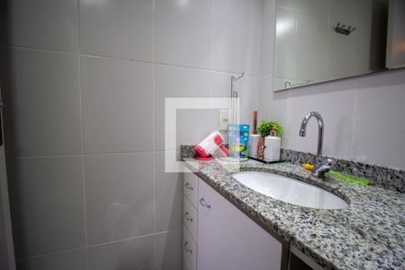 Apartamento à venda com 178m², 4 quartos e 2 vagas Apartamento à venda com 178m², 4 quartos e 2 vagasBanheiro da Suíte 1