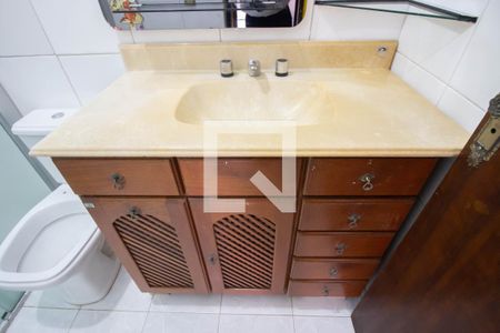 Casa à venda com 45m², 1 quarto e sem vaga Casa à venda com 45m², 1 quarto e sem vagaBanheiro