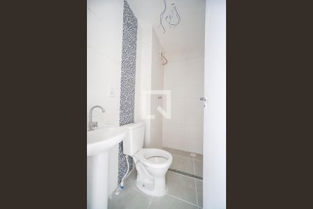 Apartamento para alugar com 35m², 2 quartos e sem vaga Apartamento para alugar com 35m², 2 quartos e sem vagaBanheiro