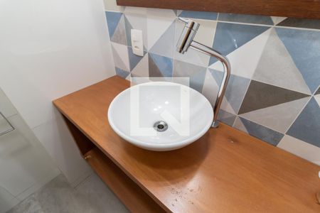 Apartamento para alugar com 56m², 2 quartos e 1 vagaBanheiro de Serviço