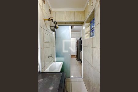 Apartamento para alugar com 68m², 2 quartos e 1 vagaÁrea de Serviço