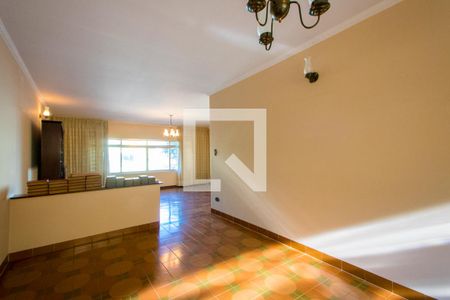 Sala de casa à venda com 4 quartos, 375m² em Vila Gilda, Santo André