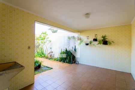 Casa à venda com 375m², 4 quartos e 5 vagasÁrea de serviço