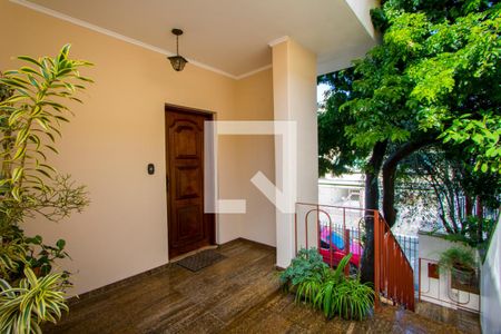 Casa à venda com 375m², 4 quartos e 5 vagasÁrea externa