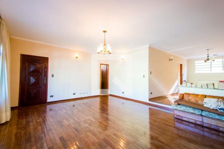 Sala de casa à venda com 4 quartos, 375m² em Vila Gilda, Santo André