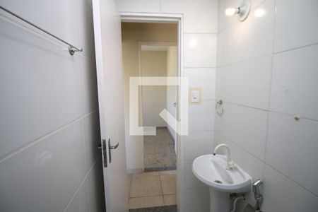 Apartamento para alugar com 49m², 2 quartos e sem vagaBanheiro 