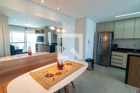 Apartamento à venda com 63m², 2 quartos e 1 vagaSala