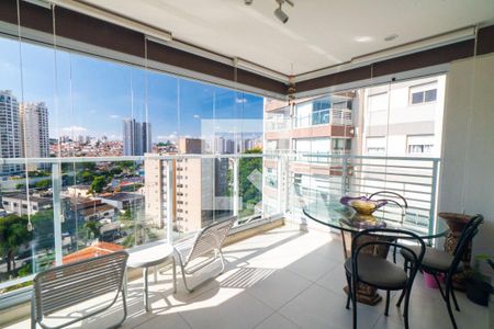 Apartamento à venda com 63m², 2 quartos e 1 vagaSacada