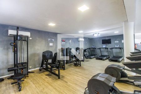 Casa de condomínio à venda com 350m², 4 quartos e 5 vagasAcademia