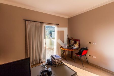 Casa de condomínio à venda com 350m², 4 quartos e 5 vagasQuarto 4