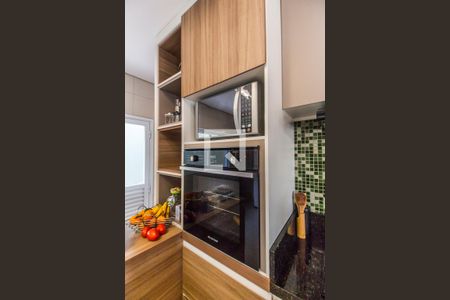 Casa de condomínio à venda com 350m², 4 quartos e 5 vagasDetalhe da cozinha