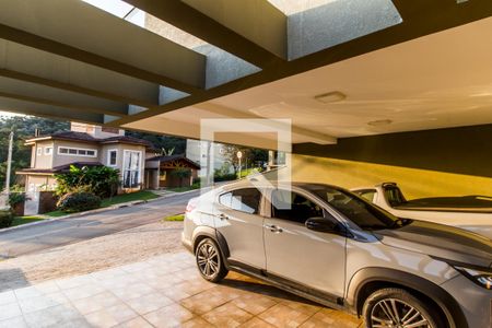 Casa de condomínio à venda com 350m², 4 quartos e 5 vagasGaragem
