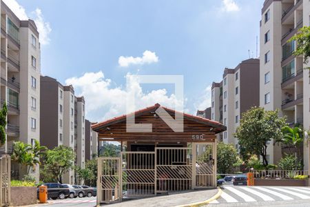 Fachada de apartamento para alugar com 2 quartos, 59m² em Veloso, Osasco