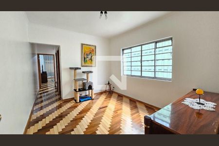 Casa à venda com 3 quartos, 160m² em Jardim Peri Peri, São Paulo