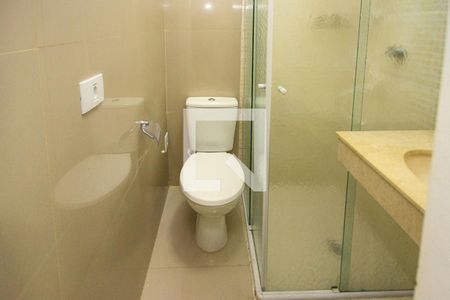 Casa de condomínio à venda com 150m², 2 quartos e 2 vagasBanheiro da Suite 02