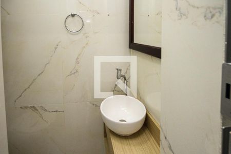 Casa de condomínio à venda com 150m², 2 quartos e 2 vagasLavabo 2