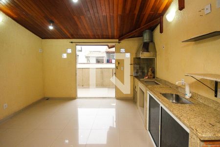 Casa de condomínio à venda com 150m², 2 quartos e 2 vagasEspaço Gourmet