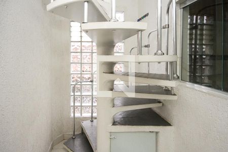 Casa de condomínio à venda com 150m², 2 quartos e 2 vagasQuintal