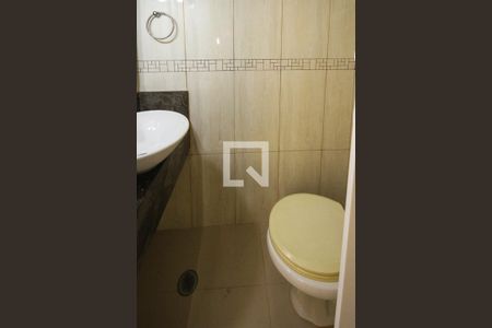 Casa de condomínio à venda com 150m², 2 quartos e 2 vagasLavabo