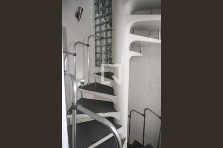 Casa de condomínio à venda com 150m², 2 quartos e 2 vagasVaranda da Suite