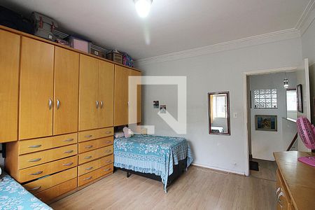 Casa à venda com 244m², 4 quartos e 2 vagasQuarto 2