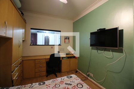 Casa à venda com 244m², 4 quartos e 2 vagasQuarto 3