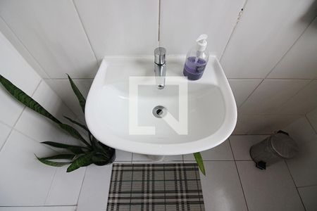 Casa à venda com 244m², 4 quartos e 2 vagasLavabo