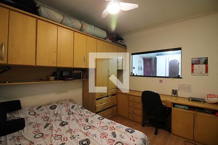 Casa à venda com 244m², 4 quartos e 2 vagasQuarto 3