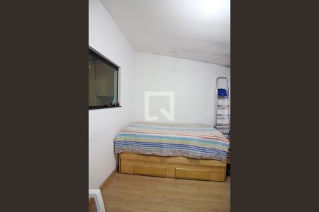 Casa à venda com 244m², 4 quartos e 2 vagasQuarto 4