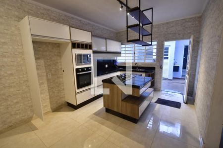 Casa à venda com 200m², 3 quartos e 2 vagasCozinha