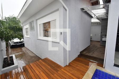 Casa à venda com 200m², 3 quartos e 2 vagasQuintal e Garagem