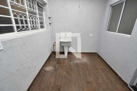 Casa à venda com 200m², 3 quartos e 2 vagasÁrea de Serviço