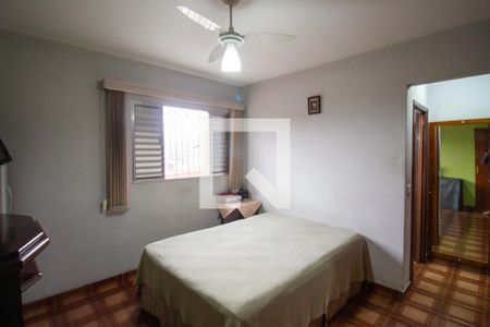 Casa à venda com 170m², 3 quartos e 2 vagasQuarto 3 / Suíte