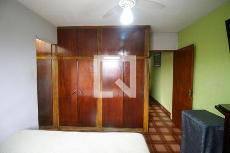 Casa à venda com 170m², 3 quartos e 2 vagasQuarto 3 / Suíte