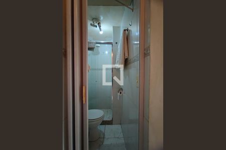 Banheiro social de apartamento para alugar com 1 quarto, 15m² em Copacabana, Rio de Janeiro