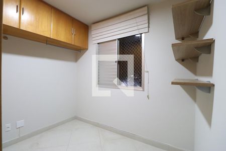 Apartamento à venda com 48m², 2 quartos e 1 vagaQuarto 2