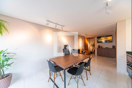 Apartamento à venda com 152m², 2 quartos e 2 vagasCozinha