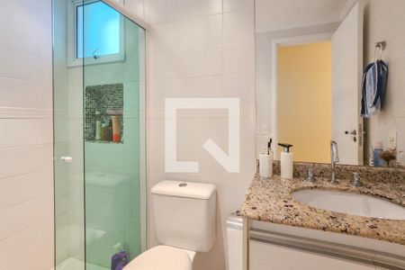 Apartamento para alugar com 100m², 3 quartos e 2 vagasBanheiro