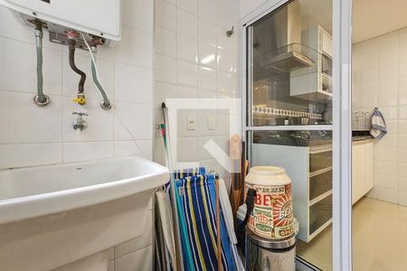 Área de serviço  de apartamento para alugar com 3 quartos, 100m² em Vila Luis Antônio, Guarujá