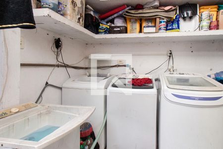 Casa à venda com 200m², 2 quartos e 2 vagasÁrea de Serviço