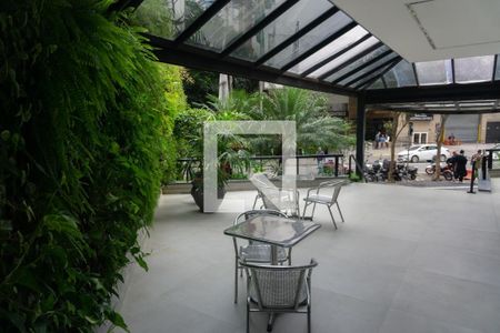 Apartamento para alugar com 58m², 1 quarto e 1 vagaÁrea comum - Hall de entrada do edifício