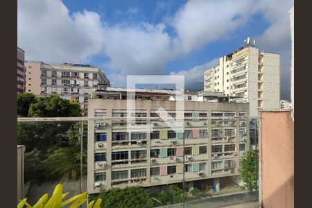 Apartamento à venda com 114m², 3 quartos e 3 vagasVista da Sacada
