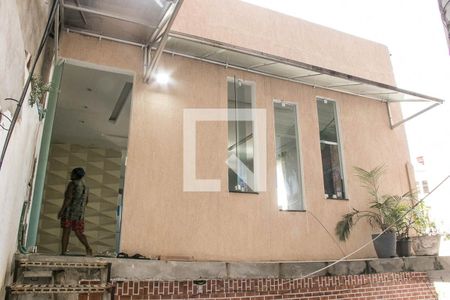 Casa para alugar com 130m², 3 quartos e 1 vaga Casa para alugar com 130m², 3 quartos e 1 vagaFrente da casa