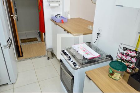 Cozinha de apartamento para alugar com 2 quartos, 49m² em Jacarepaguá, Rio de Janeiro