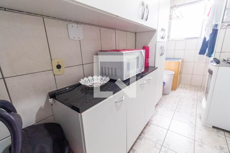 Apartamento à venda com 58m², 2 quartos e 1 vaga Apartamento à venda com 58m², 2 quartos e 1 vagaCozinha - Armários