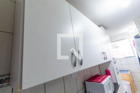 Apartamento à venda com 58m², 2 quartos e 1 vaga Apartamento à venda com 58m², 2 quartos e 1 vagaCozinha - Armários