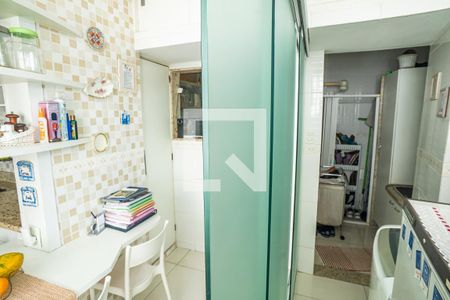 Apartamento à venda com 116m², 3 quartos e 1 vagaÁrea de Serviço